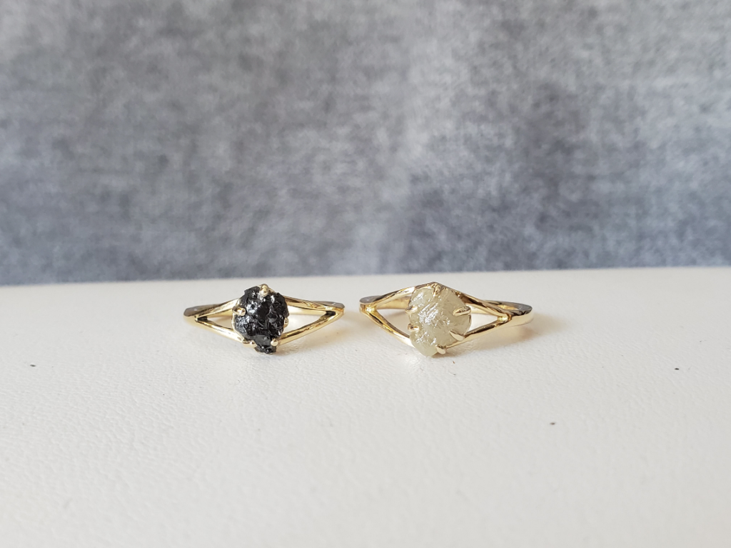 Rustic engagement rings supplied by Spencer and Kuehn