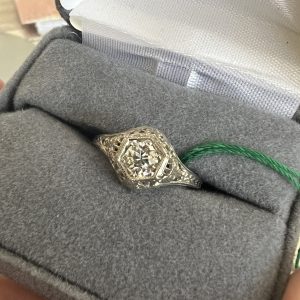 Hugo Kohl White Gold Engagement Ring